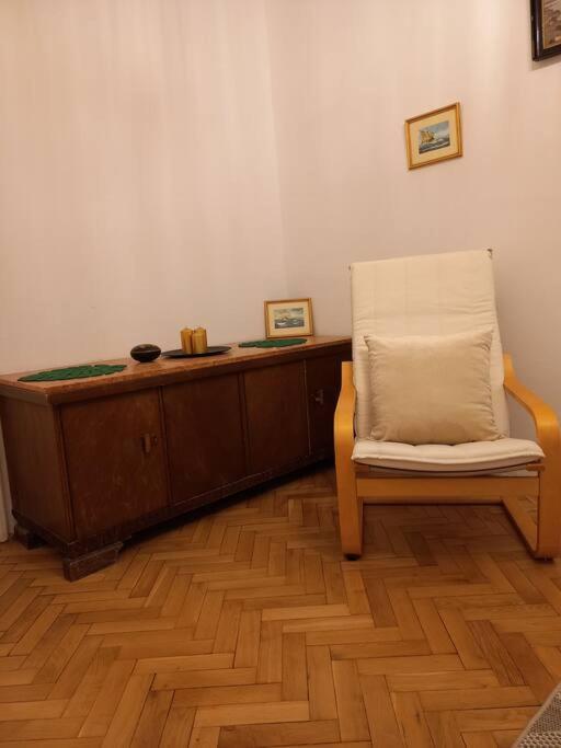 Apartamenty - Mi Stare Miasto Βαρσοβία Εξωτερικό φωτογραφία